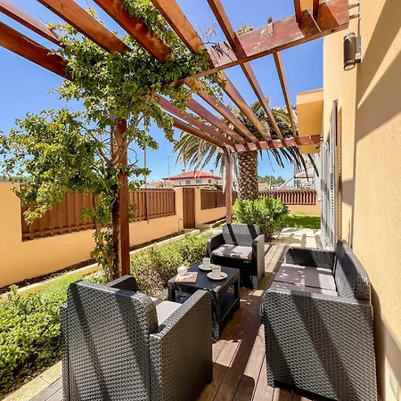 Casa Atlantico - 5 Minutes From The בית נופש