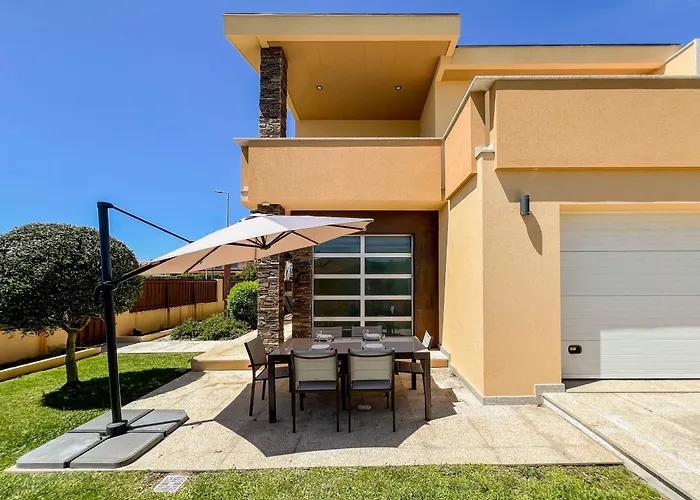 Casa Atlantico - 5 Minutes From The * Viana do Castelo