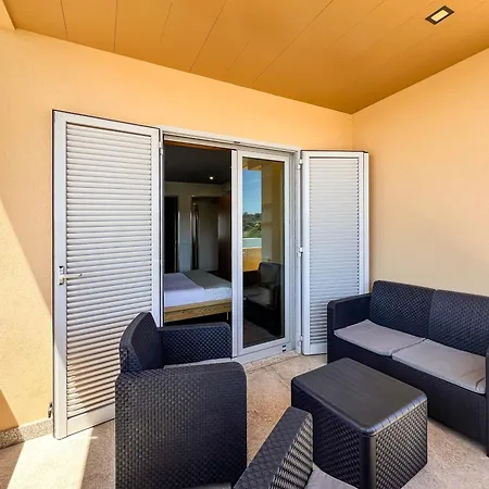 Casa Atlantico - 5 Minutes From The Holiday home Viana do Castelo