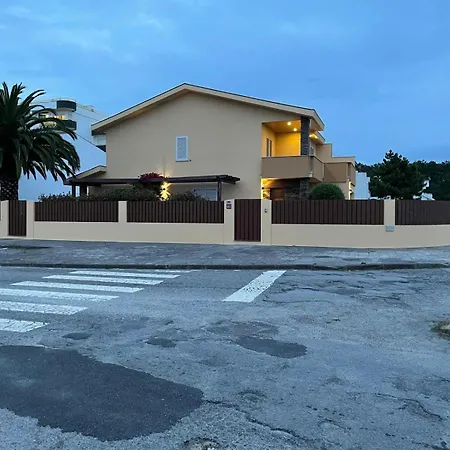 Casa Atlantico - 5 Minutes From The Holiday home *