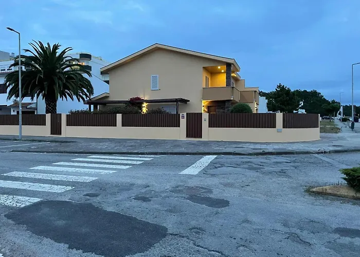 Casa Atlantico - 5 Minutes From The 펜션 *